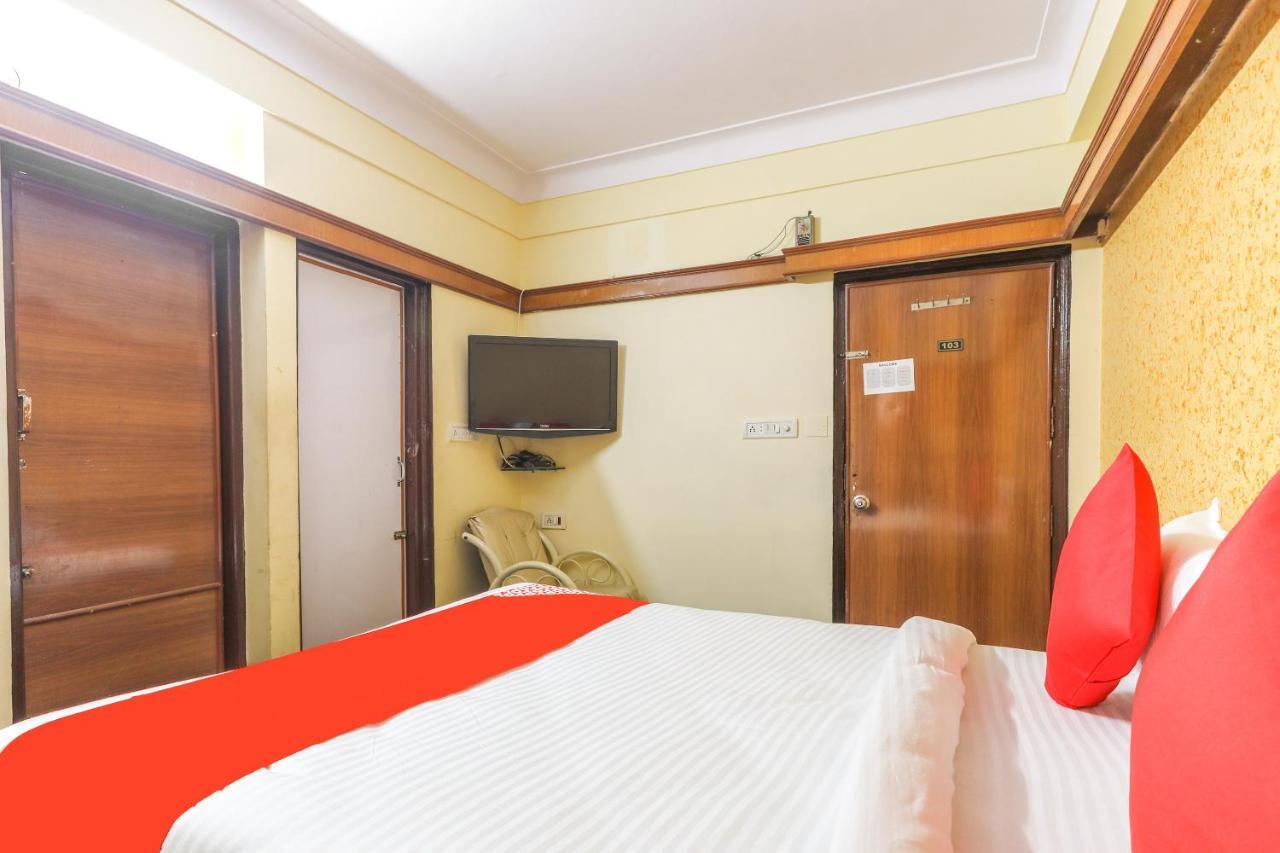Hotel Oyo 62194 Pleasure Palace Indore Exterior foto